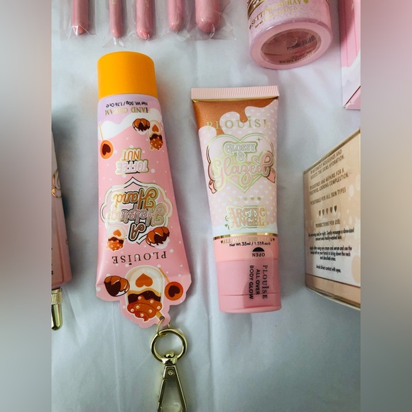 PLOUISE LUXURY 16 PIECE PINK BUNDLE 🌸🌸🌸🌸 - Picture 8 of 13